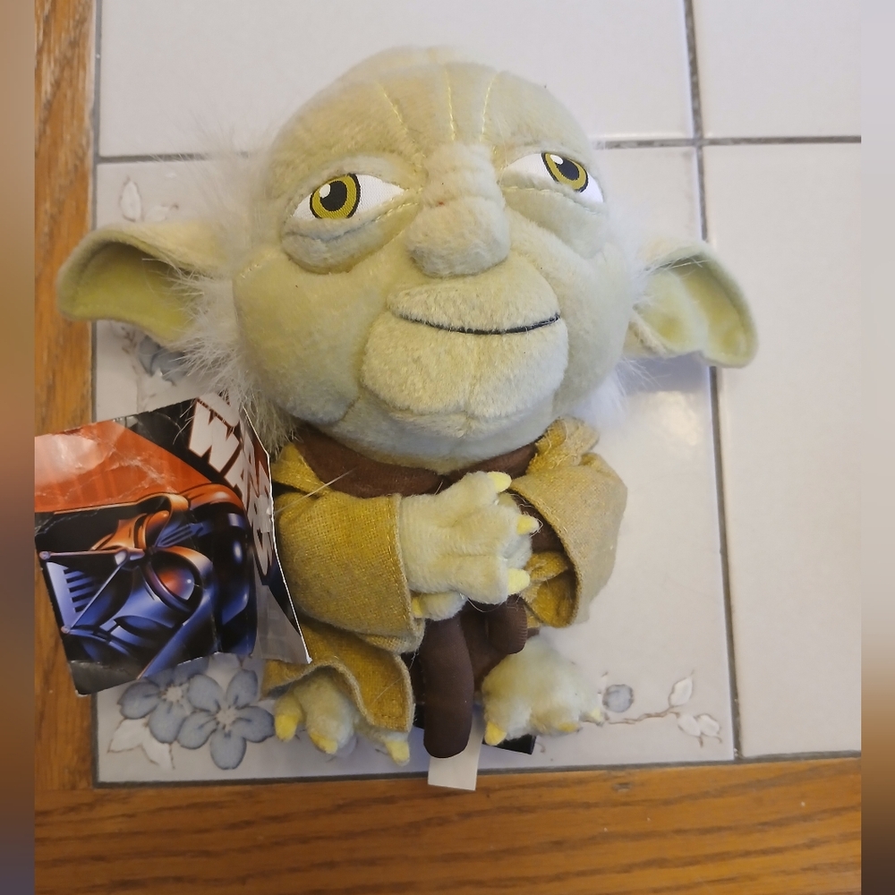 NWT Star Wars Collectible Plush. Yoda.